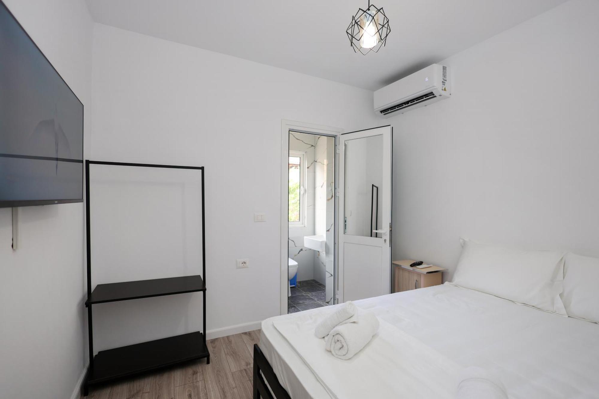 Guesthouse Noke 베라트 외부 사진